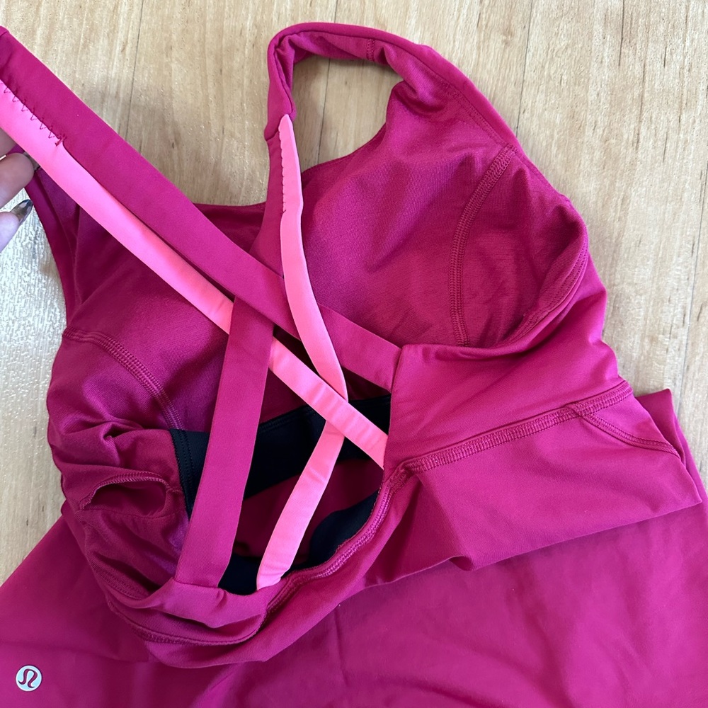 Lululemon Stash N Run Tank Ruby Red Size 4 - image 6